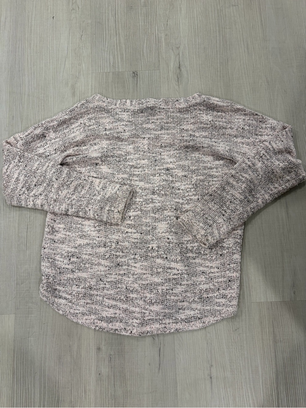 Splendid Sweater - Picture 3 of 3